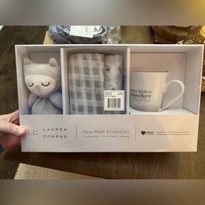 LC Lauren Conrad New Mom Essentials Set